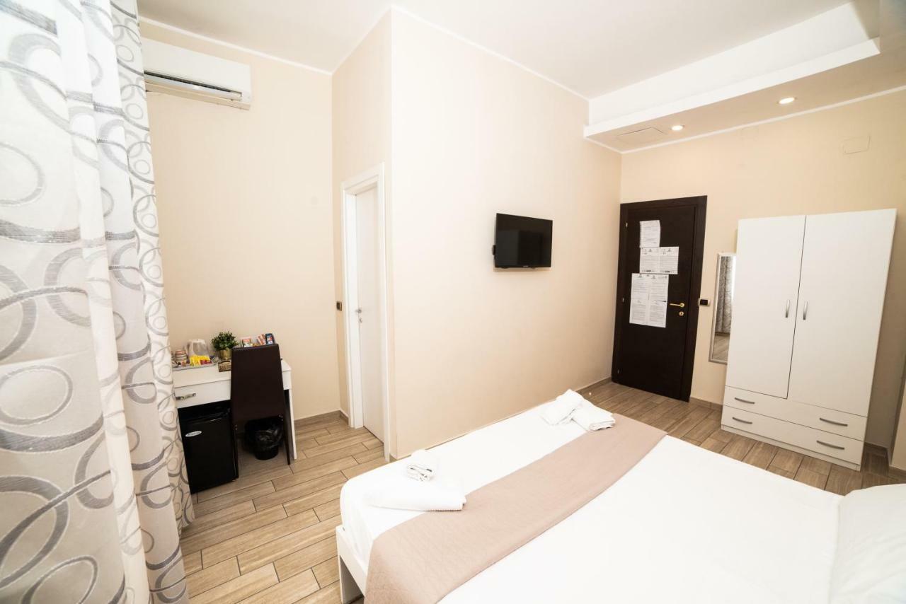 Metropolitan 3* Napoli